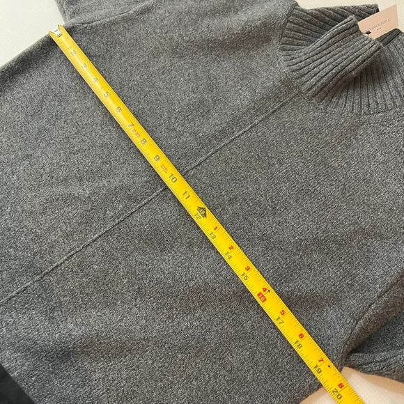 Banana Republic Factory Knee Length Sweater Dress Gray Size Small NEW - Picture 3 of 12